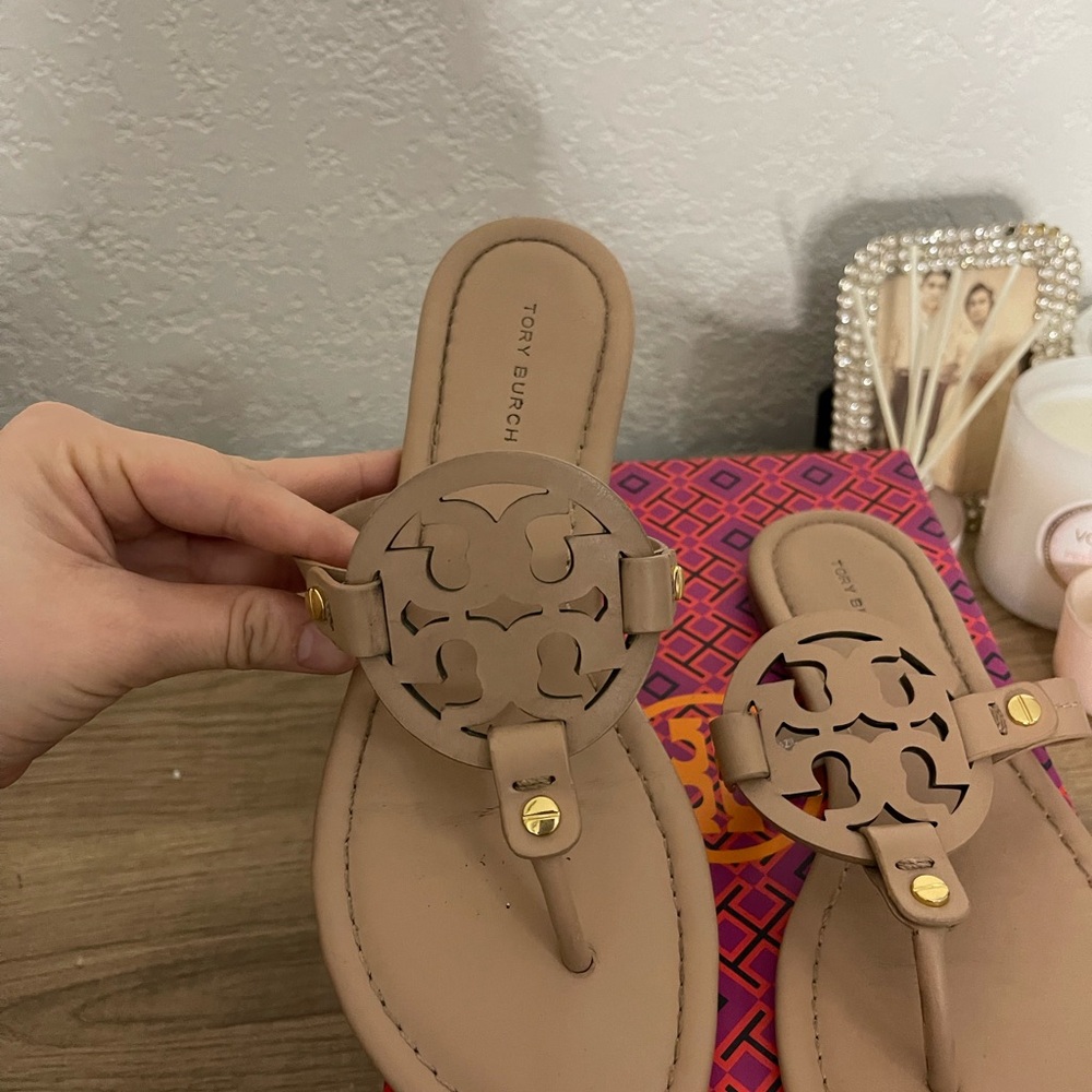 Tory Burch miller thongs Sandals - Picture 5 of 8